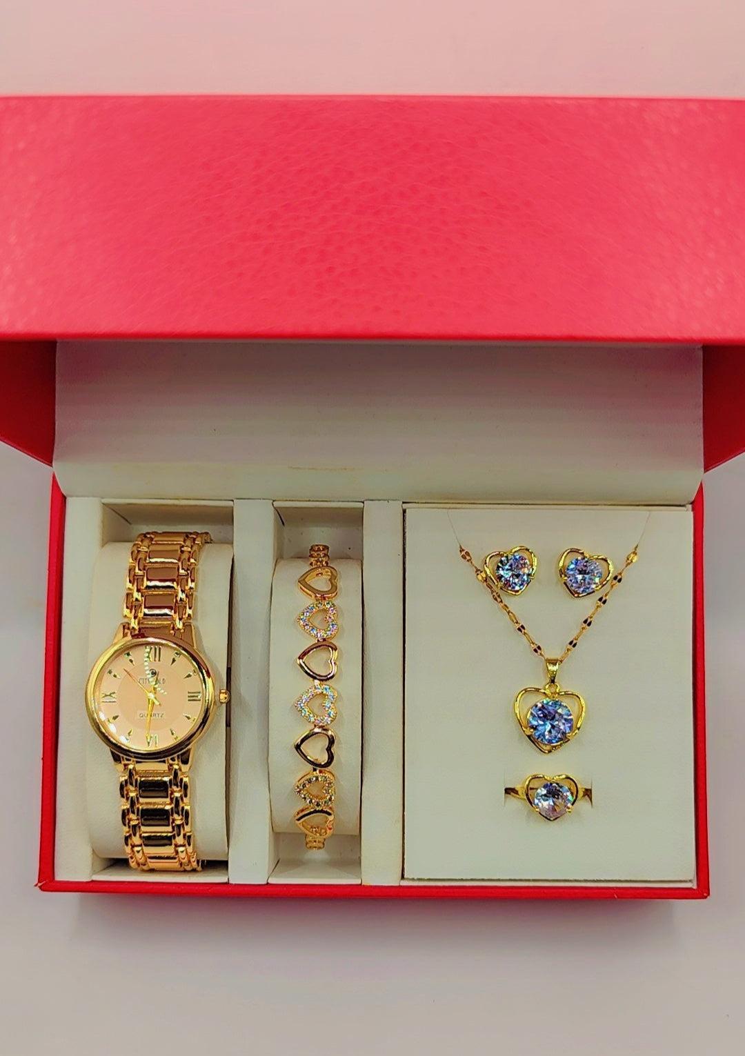 Coffret de bijoux de luxe pour femme aux motifs coeurs
