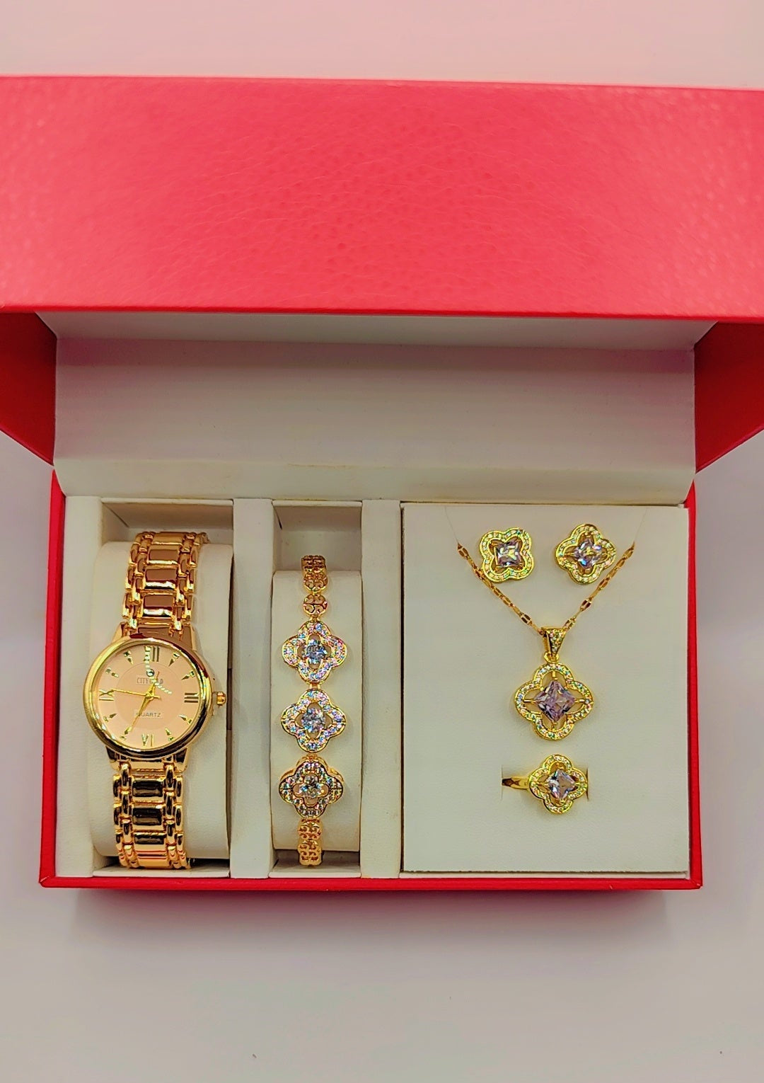Coffret de bijoux de luxe pour femme aux motifs de croix